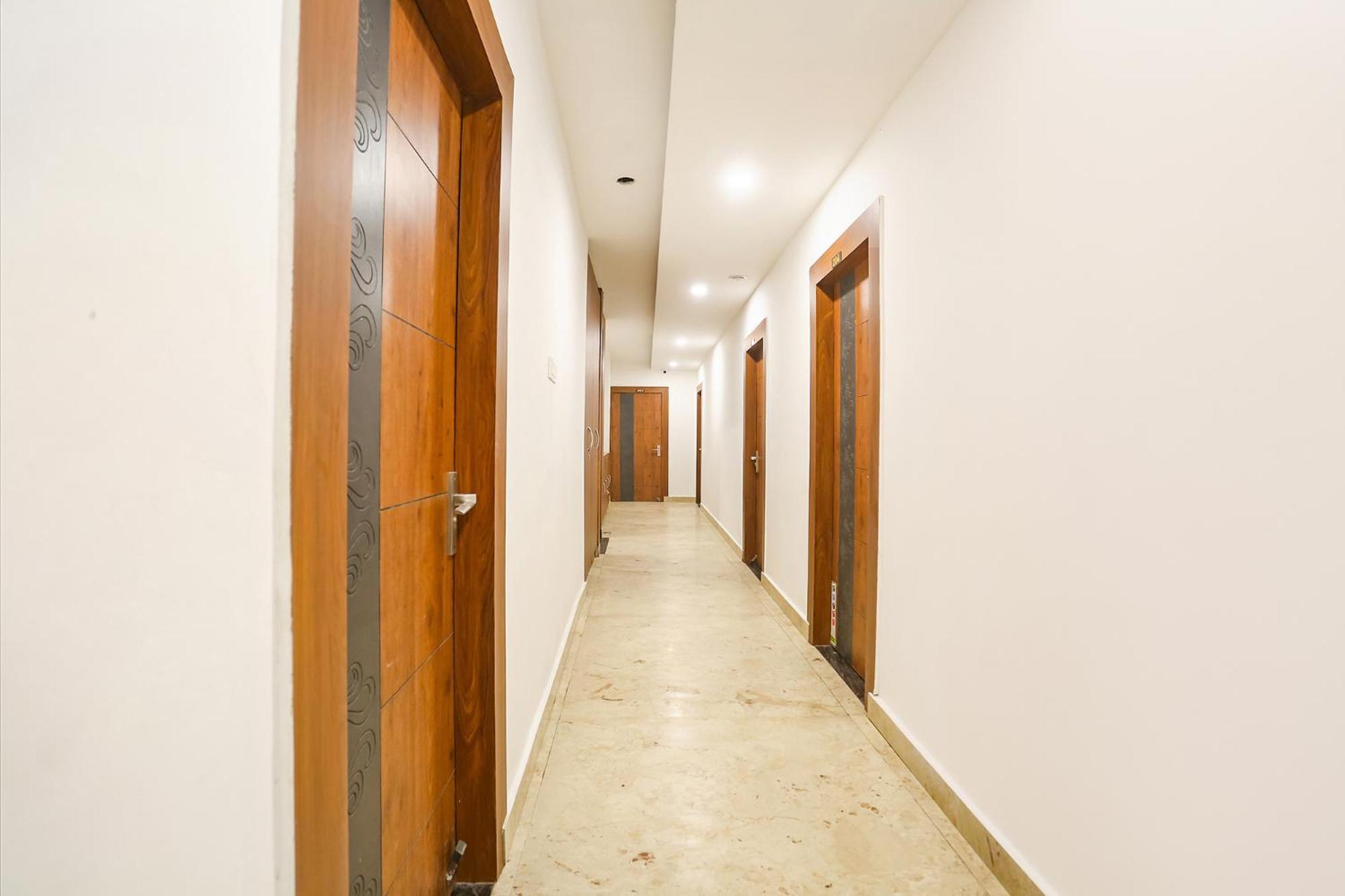 Fabhotel Hari Kunj Hotel 3*
